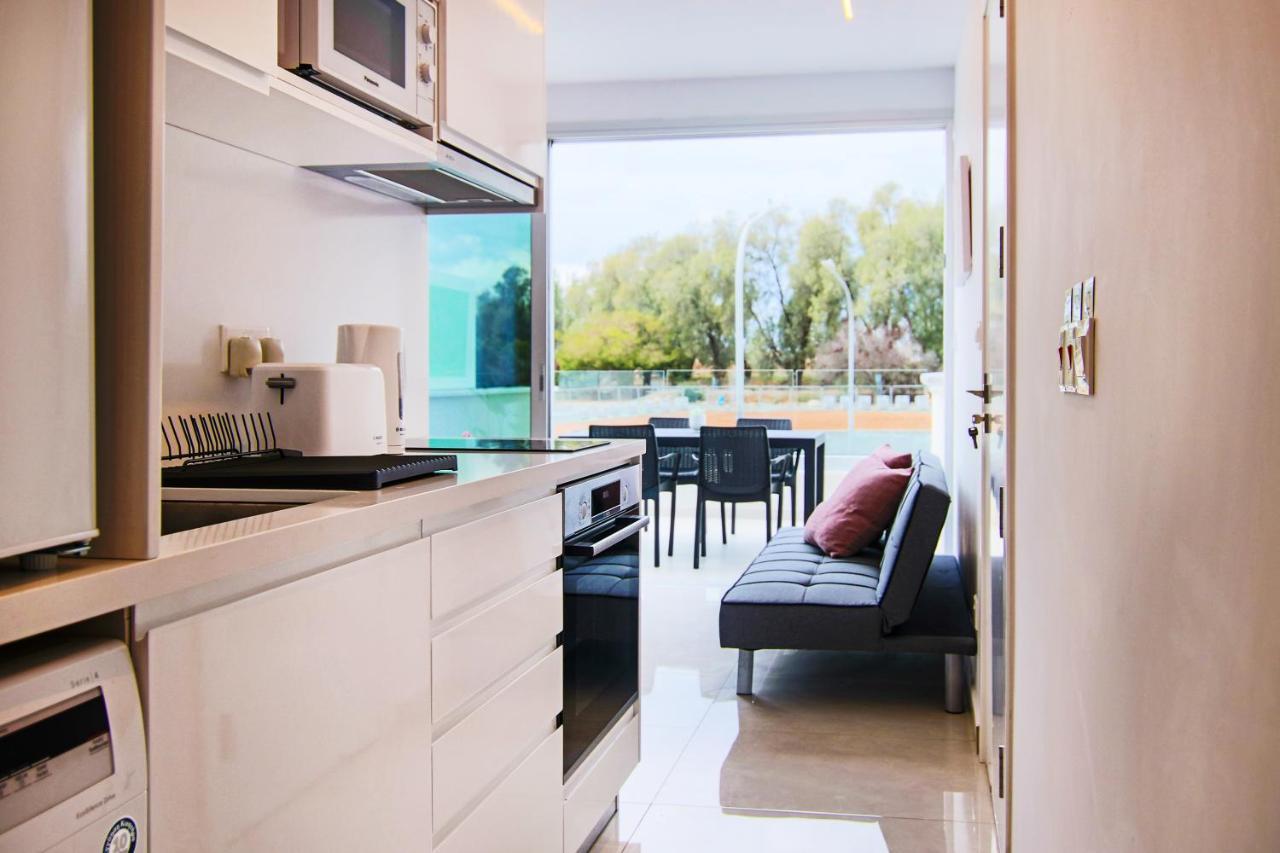 Apartamento Phaedrus Living - Seaside Luxury Flat Harbour 109 Paphos Exterior foto